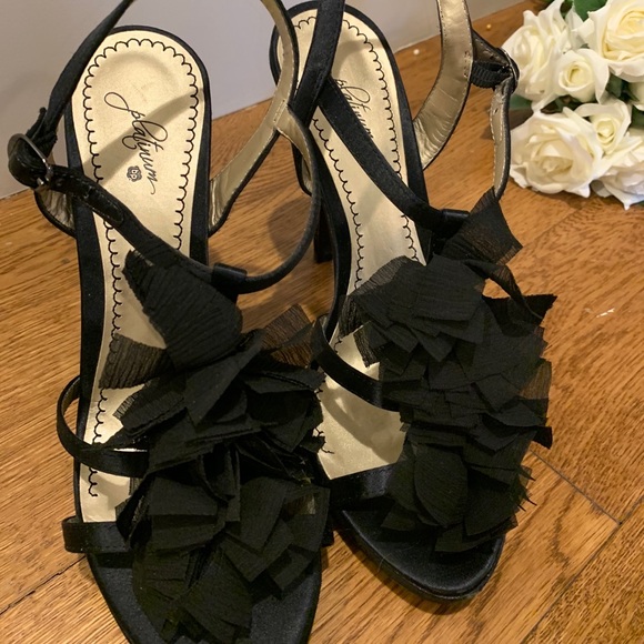 Platinum BP Heels - Picture 2 of 16